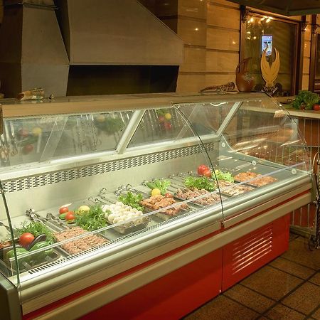 Almaty Grand Erbil Hotel מראה חיצוני תמונה