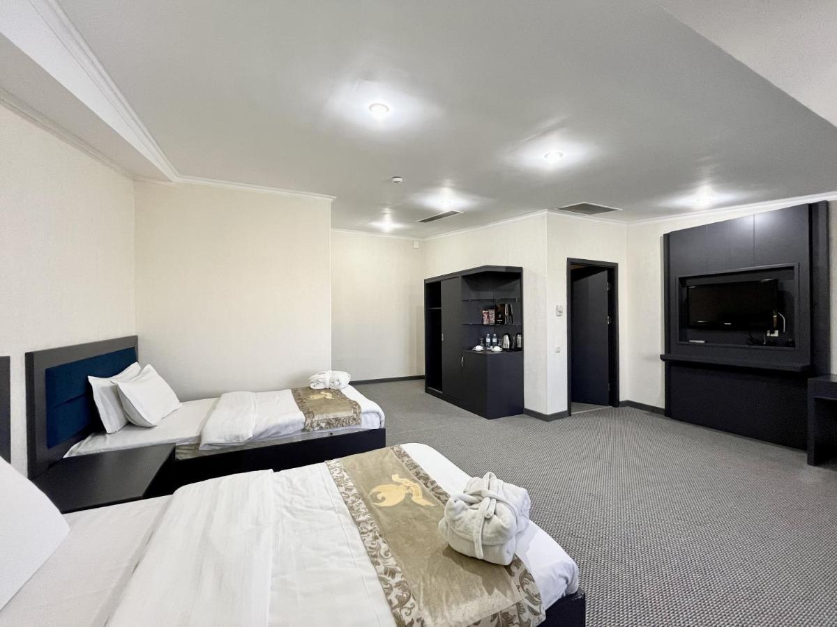 Almaty Grand Erbil Hotel מראה חיצוני תמונה
