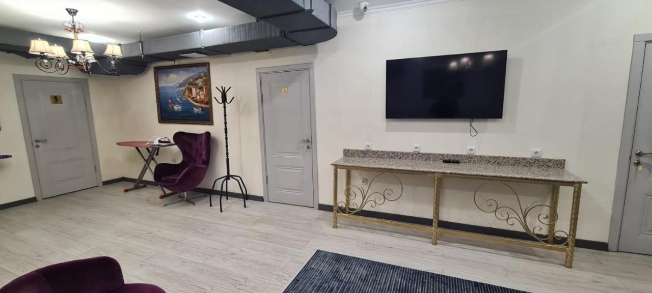 Almaty Grand Erbil Hotel מראה חיצוני תמונה