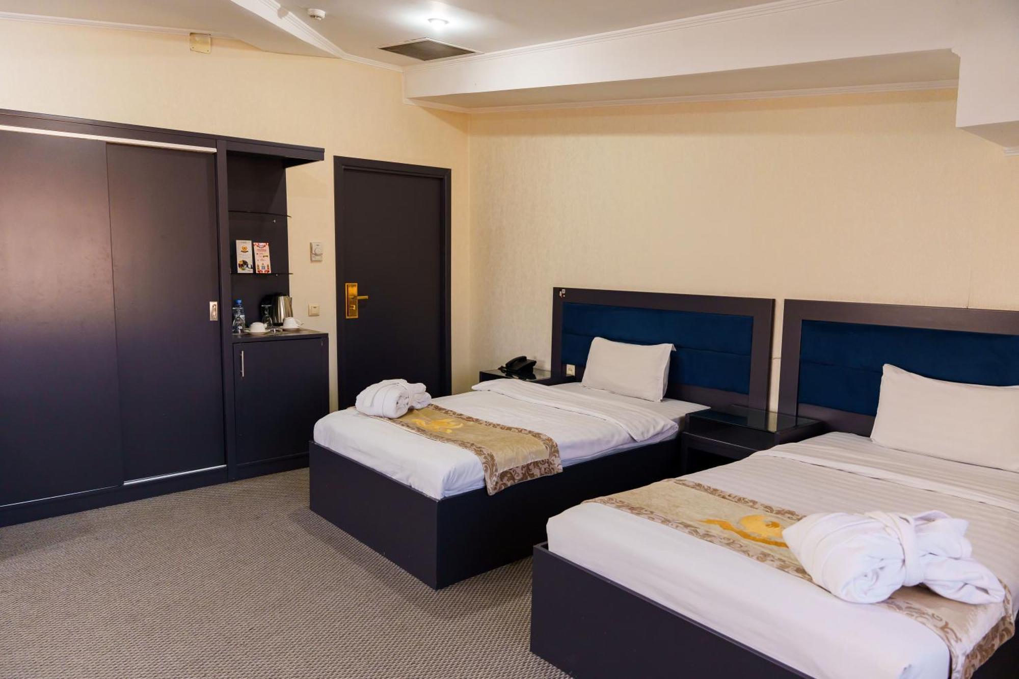 Almaty Grand Erbil Hotel מראה חיצוני תמונה