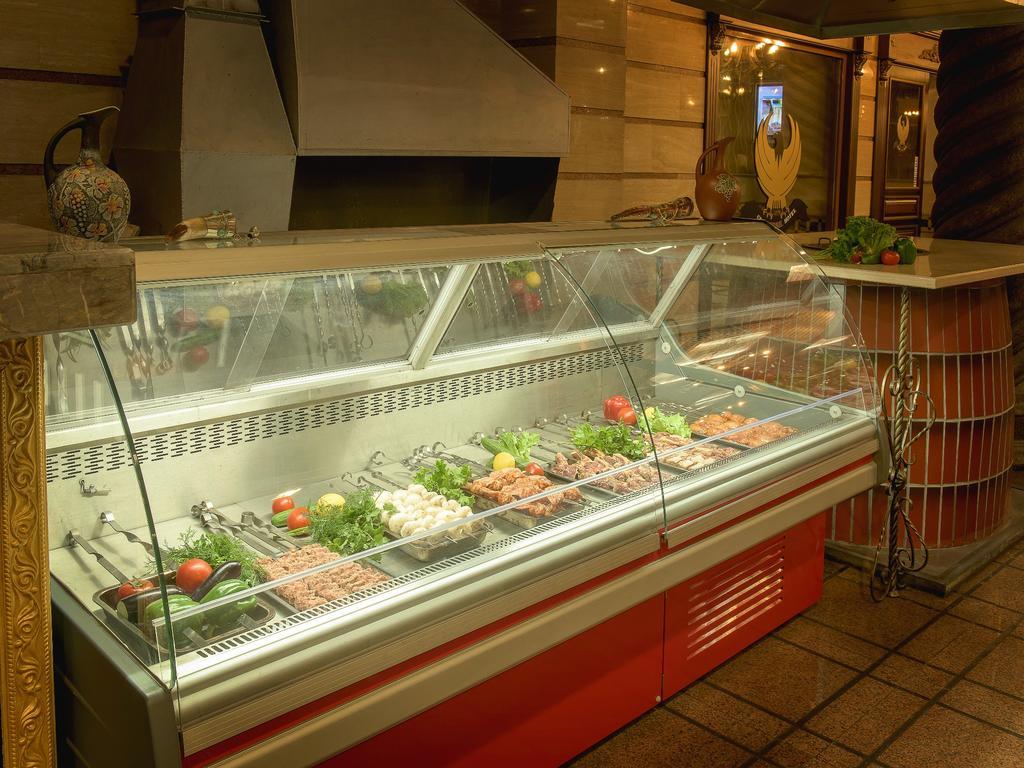Almaty Grand Erbil Hotel מראה חיצוני תמונה